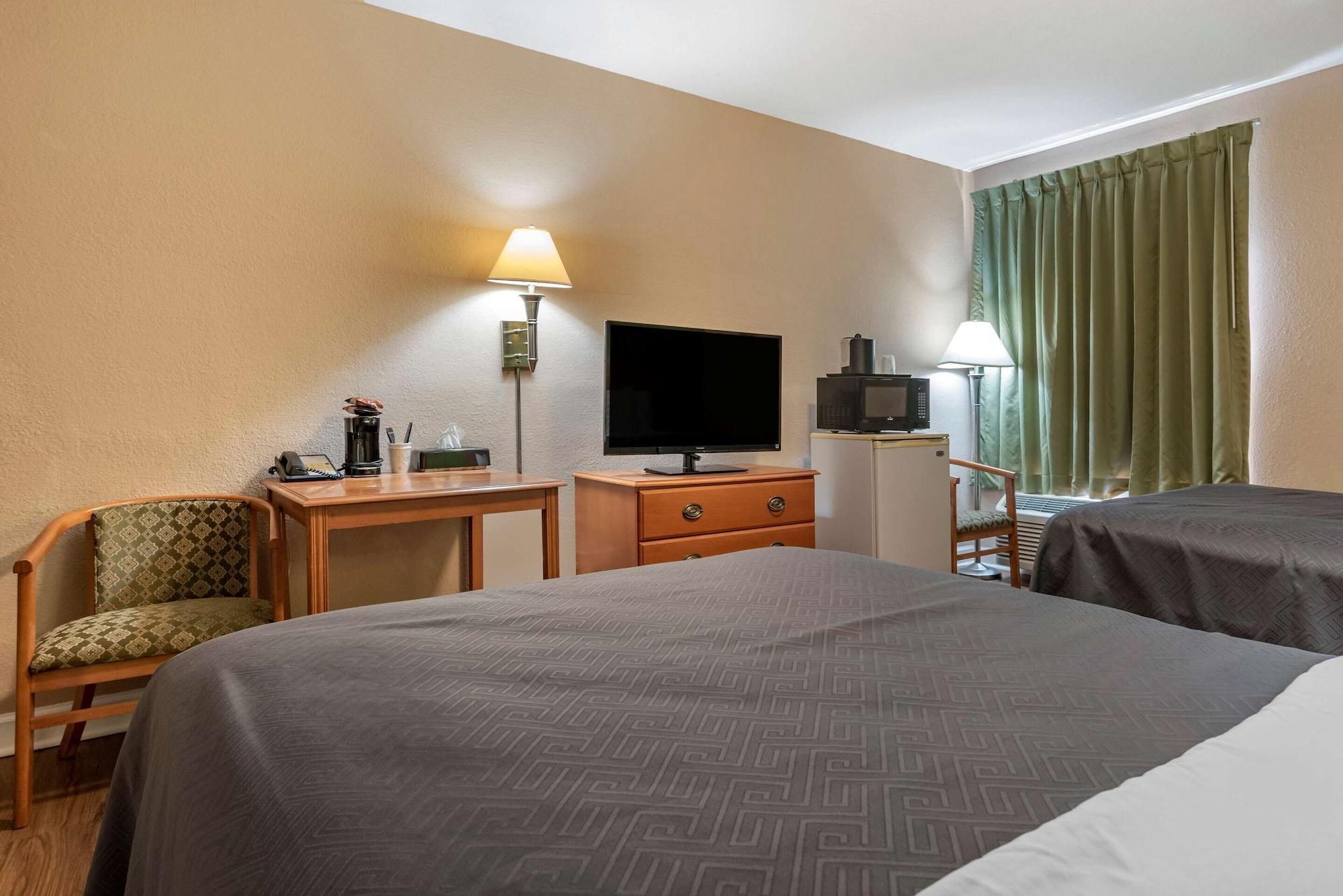 Econo Lodge Tallahassee Near Capital -University Екстериор снимка
