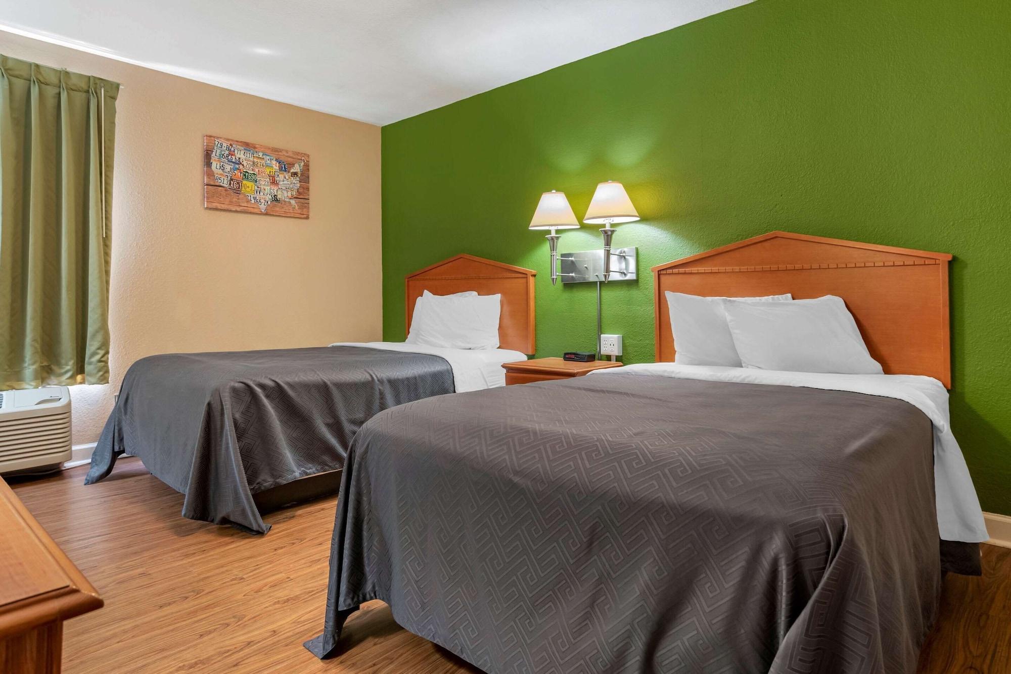 Econo Lodge Tallahassee Near Capital -University Екстериор снимка