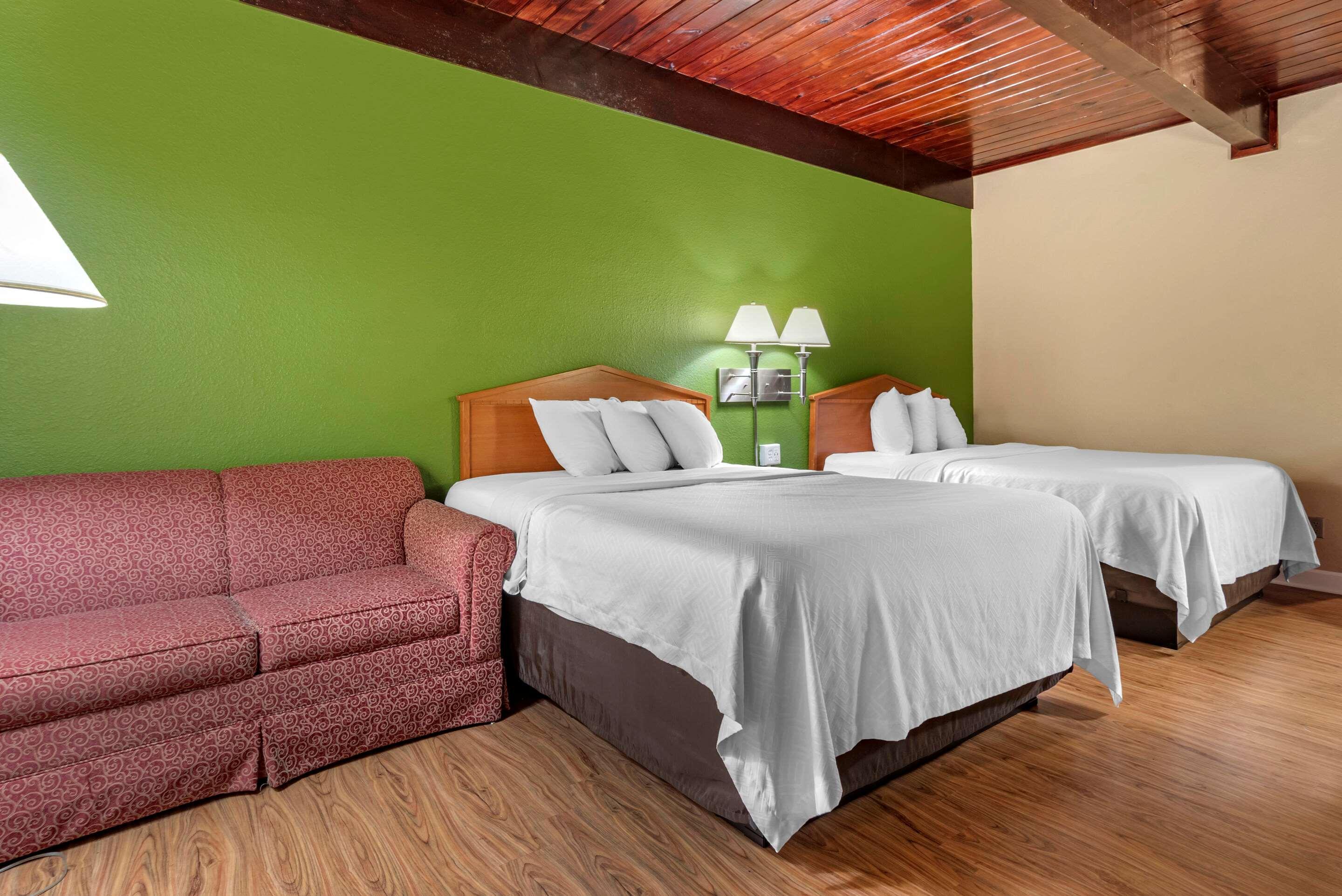 Econo Lodge Tallahassee Near Capital -University Екстериор снимка
