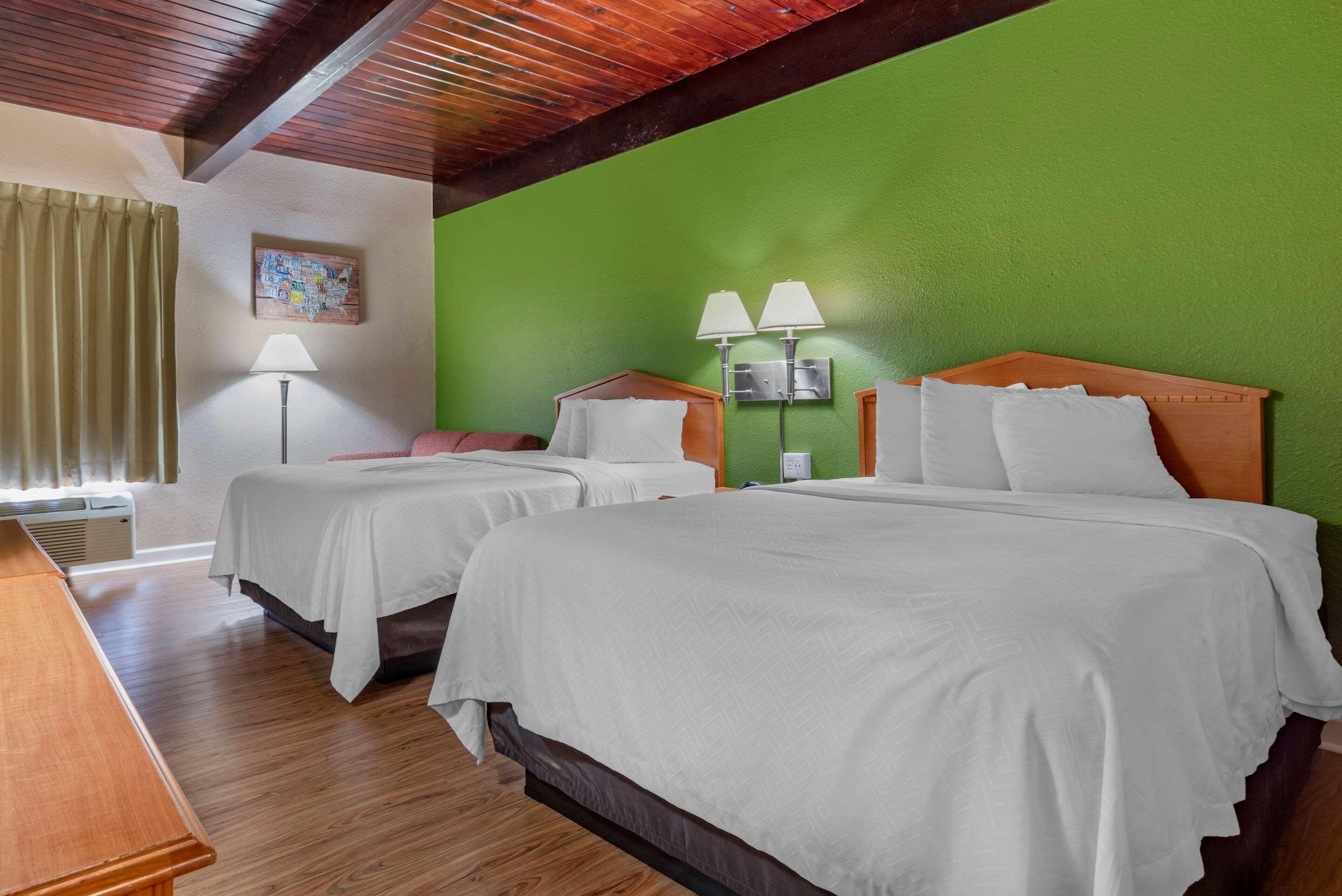 Econo Lodge Tallahassee Near Capital -University Екстериор снимка
