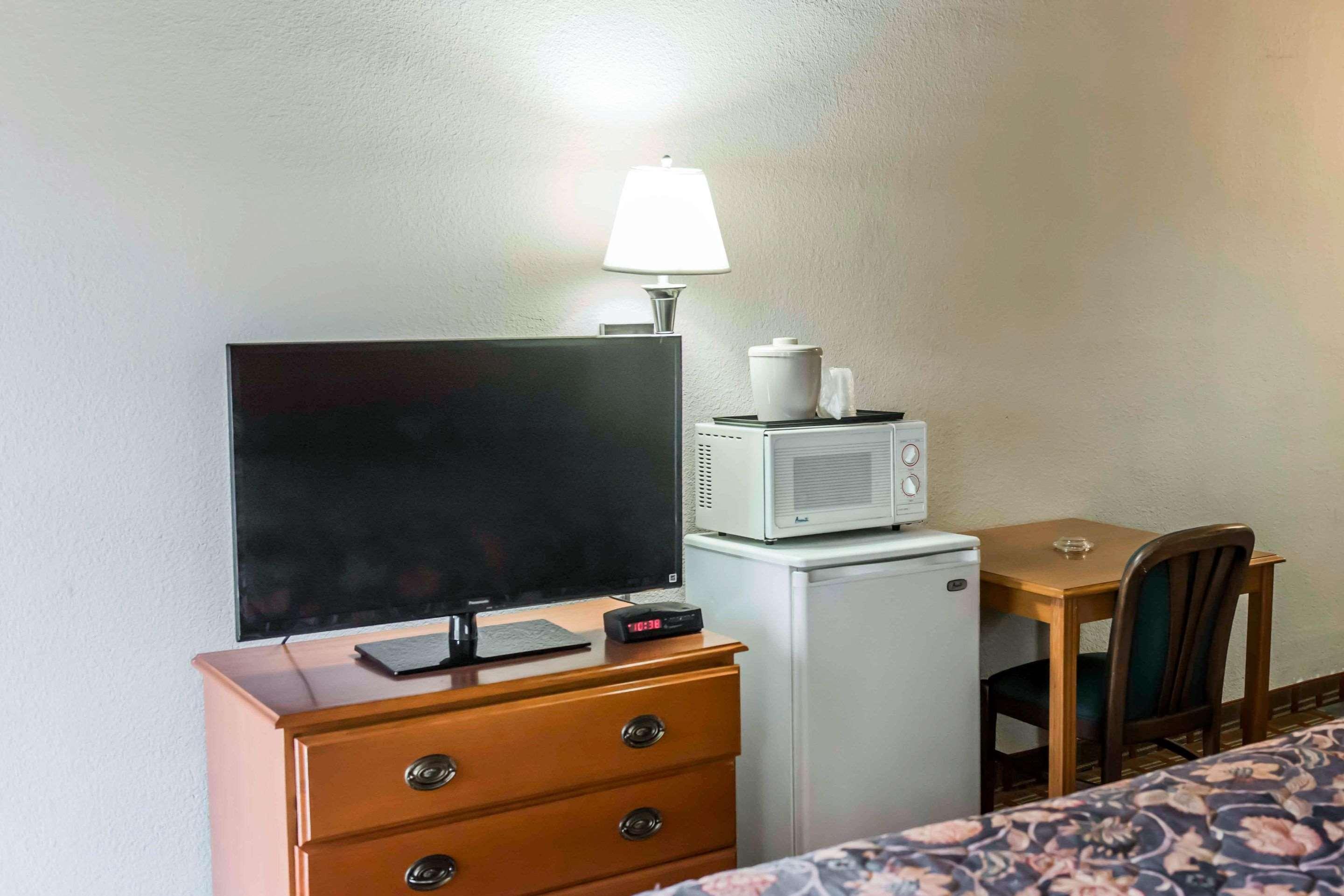 Econo Lodge Tallahassee Near Capital -University Екстериор снимка