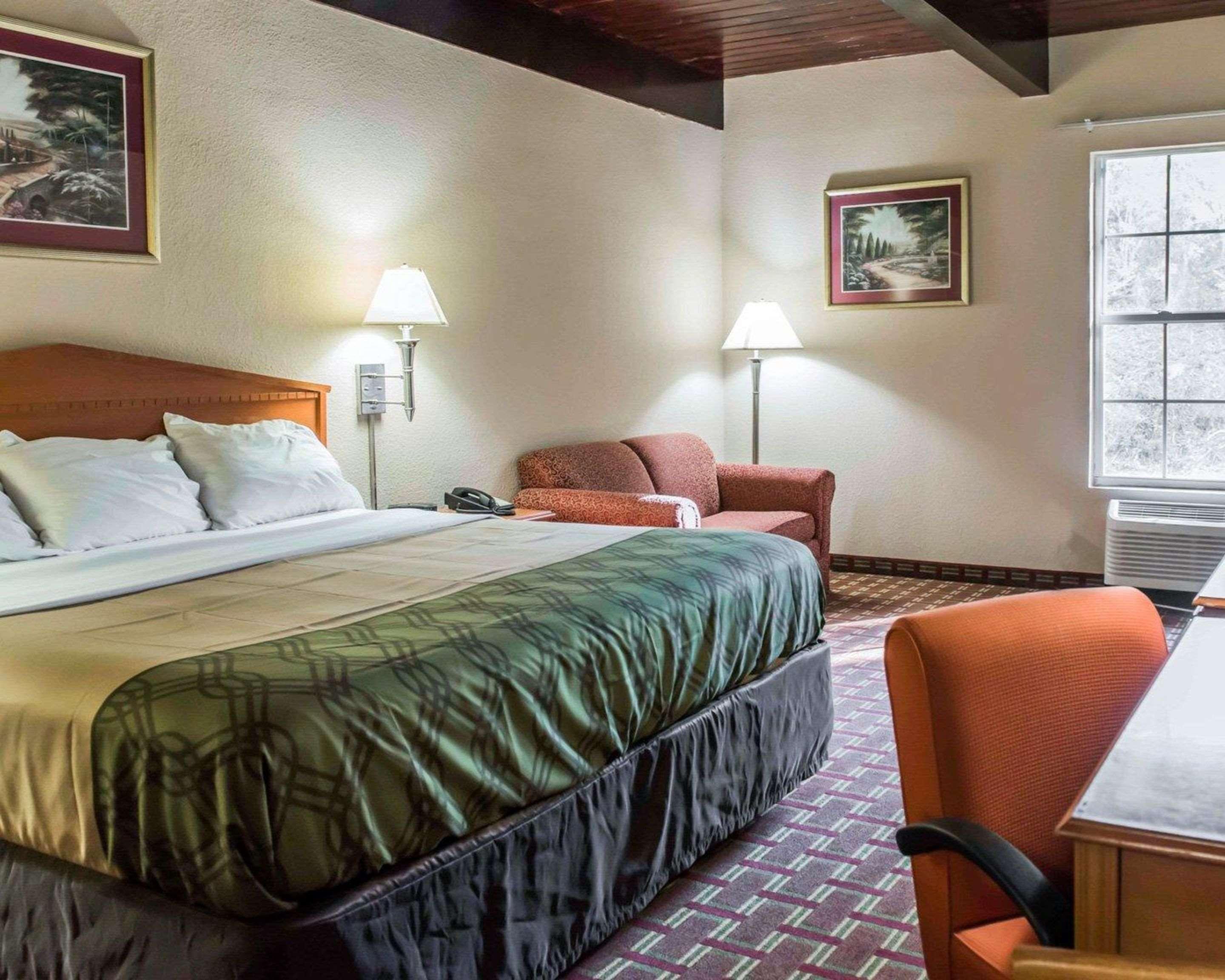 Econo Lodge Tallahassee Near Capital -University Екстериор снимка