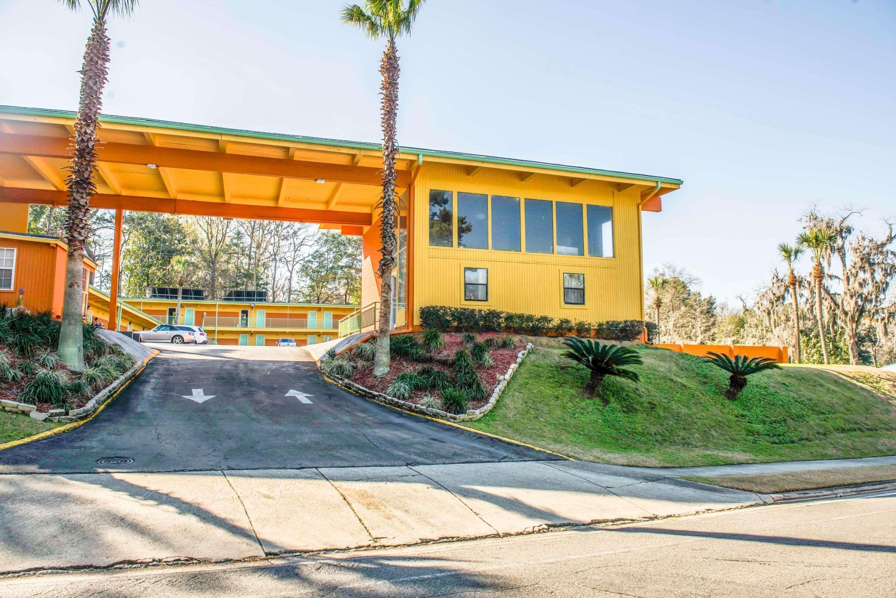 Econo Lodge Tallahassee Near Capital -University Екстериор снимка